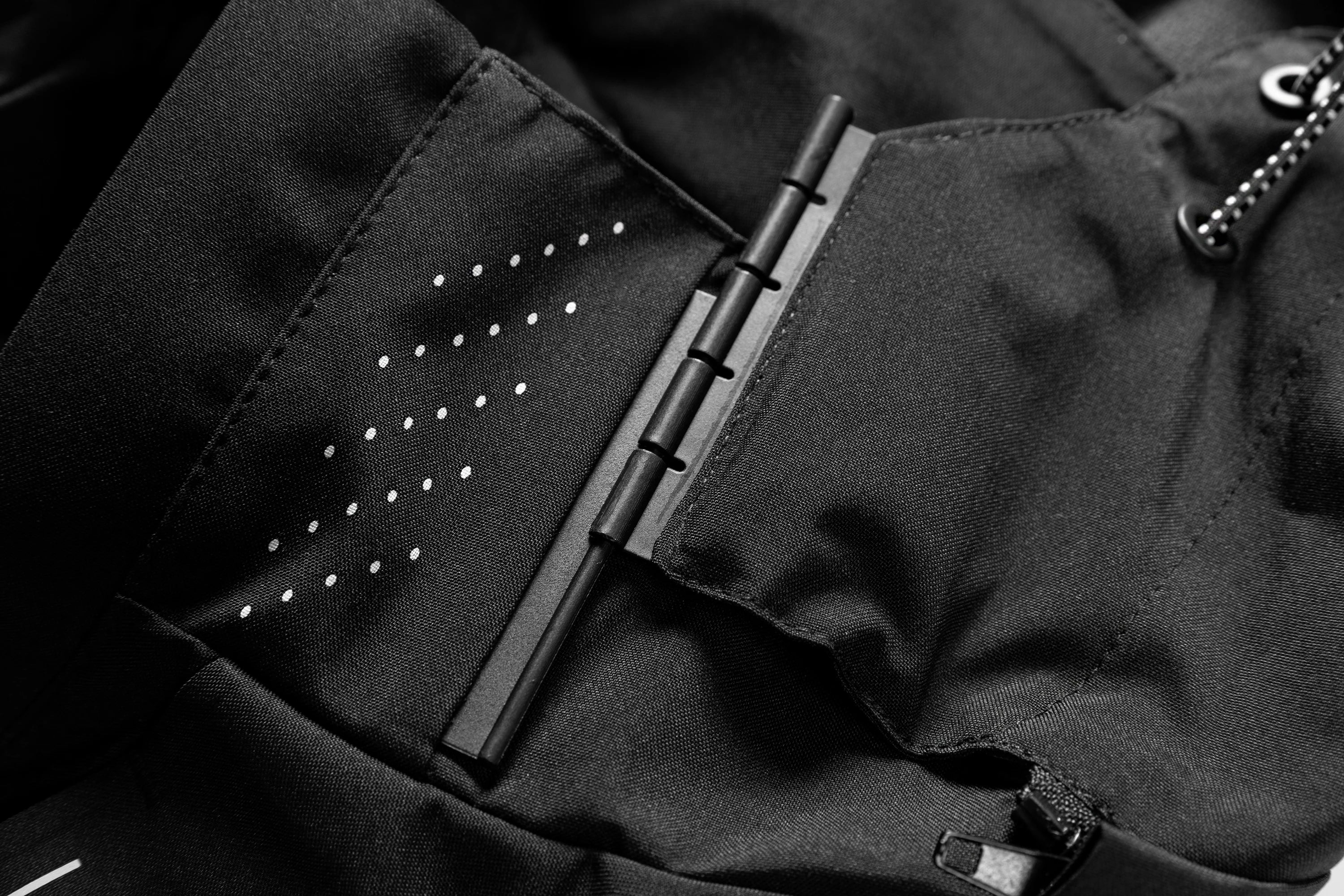 Unisex Waterproof Windbreaker Jacket for Camping Climbing Hiking Trekking & Fishing High Quality Casual Outdoor Sports Coat