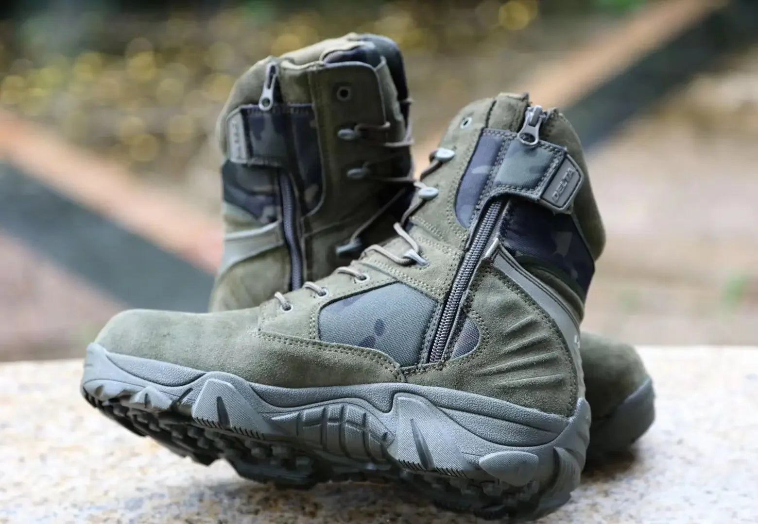 Climbing Outdoor Mens Work Safety Boots Camouflage Desert Boots Combat Training Shoes Outdoor Hiking Boots