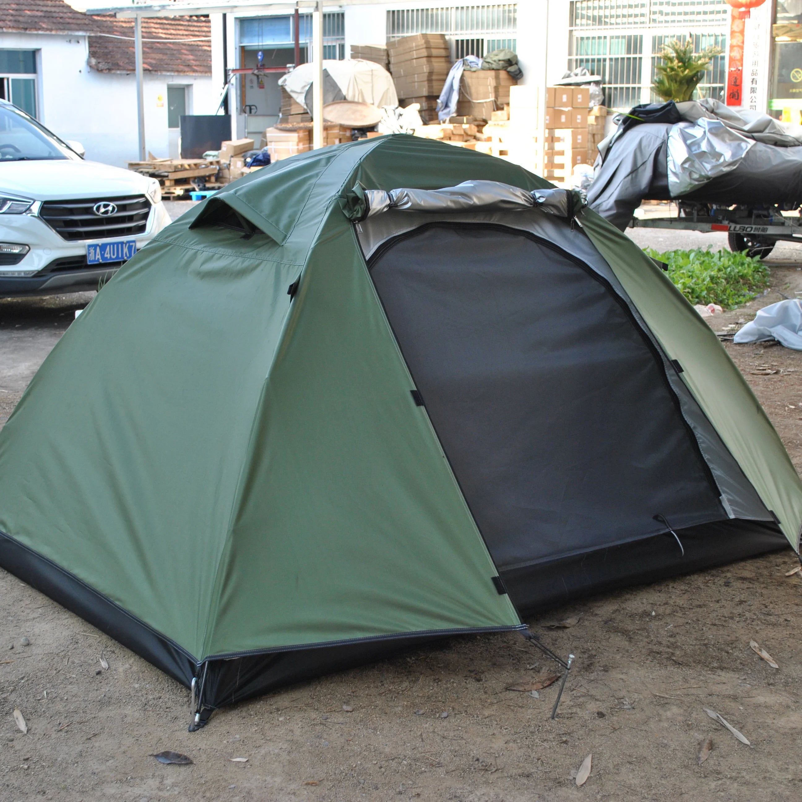 Camping Tent with Rainfly, 2, 3 Person Tent, Set up in 10 Mins, Weatherproof Tent for Camping, Festivals, Backyard, 2 Layers