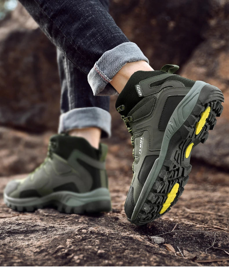 Couple Hiking Shoes Men Mountain Climbing Trekking Boots Women Non-slip Outdoor Work Ankle Boots Unisex Walking High top Boots