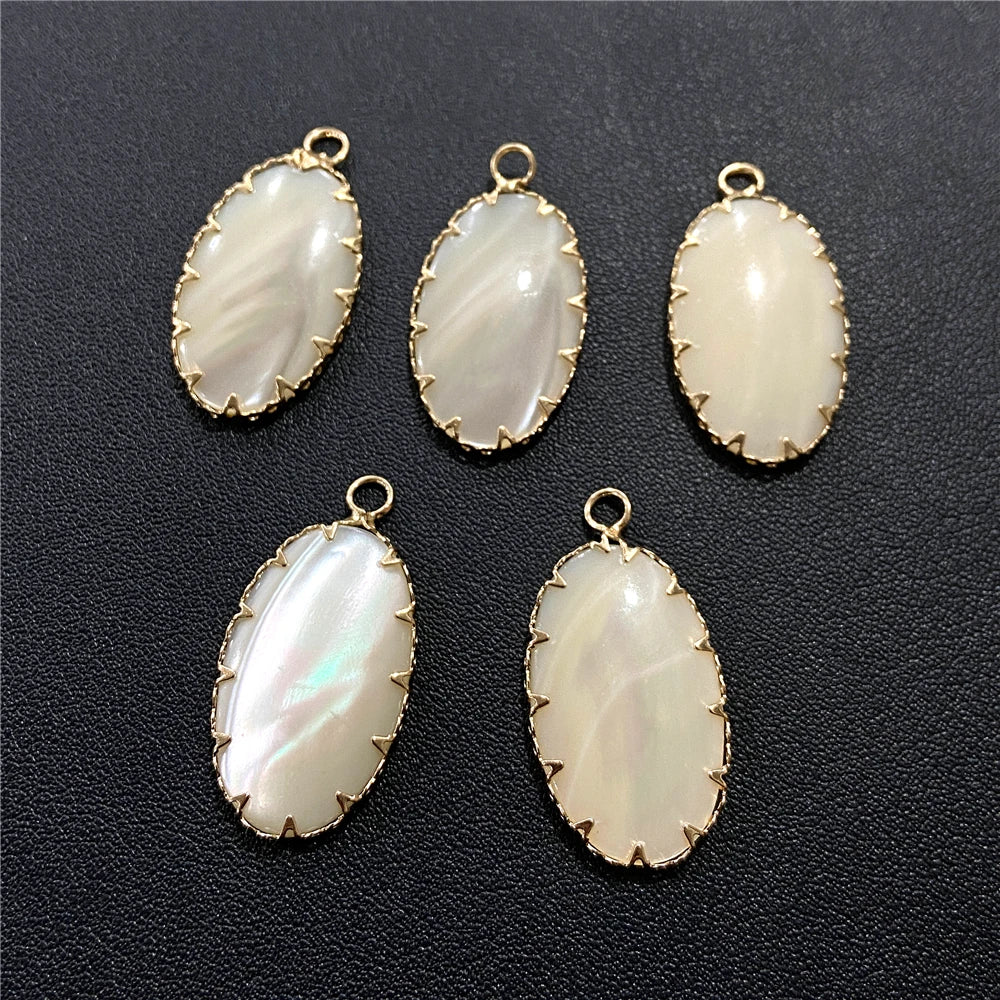 2PCS Natural Shell Pendant Round Love Heart Mother of Pearl Shell Charms Pendants for Jewelry Making DIY Women Bracelet Necklace